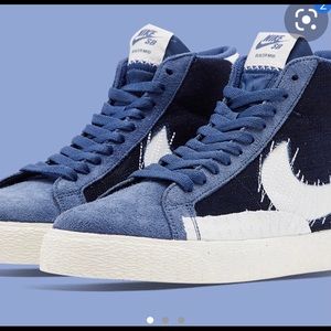 Vostok Nike zoom blazers in navy